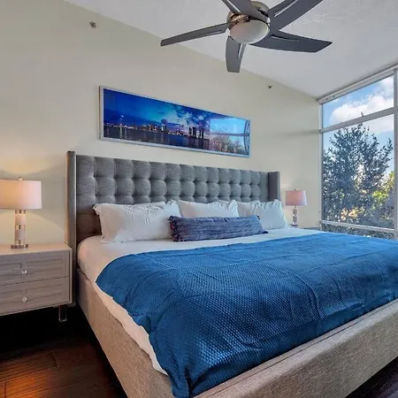 3 Bedrm Palace Suite - King Fl Bed & Free Ev Charging Orlando Extérieur photo