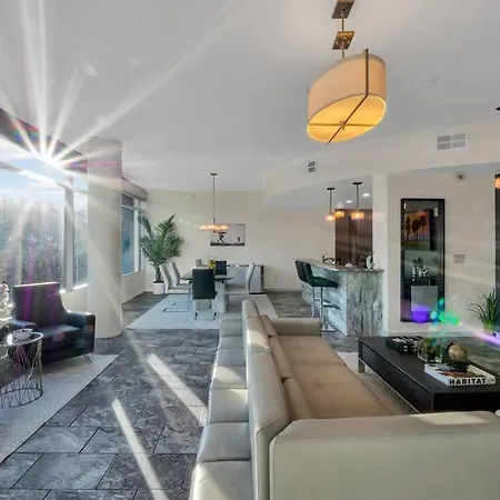 3 Bedrm Palace Suite - King Fl Bed & Free Ev Charging Orlando Extérieur photo